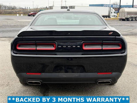 2021 Dodge Challenger SXT