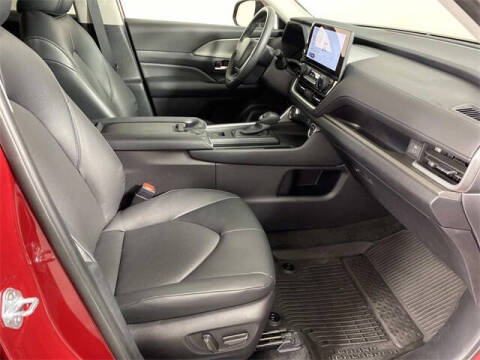 2025 Toyota Grand Highlander Hybrid XLE