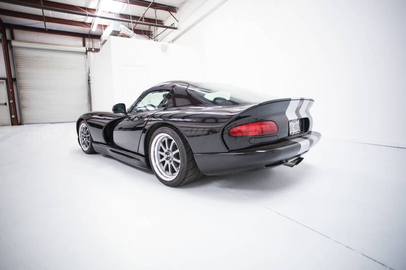 2000 Dodge Viper GTS