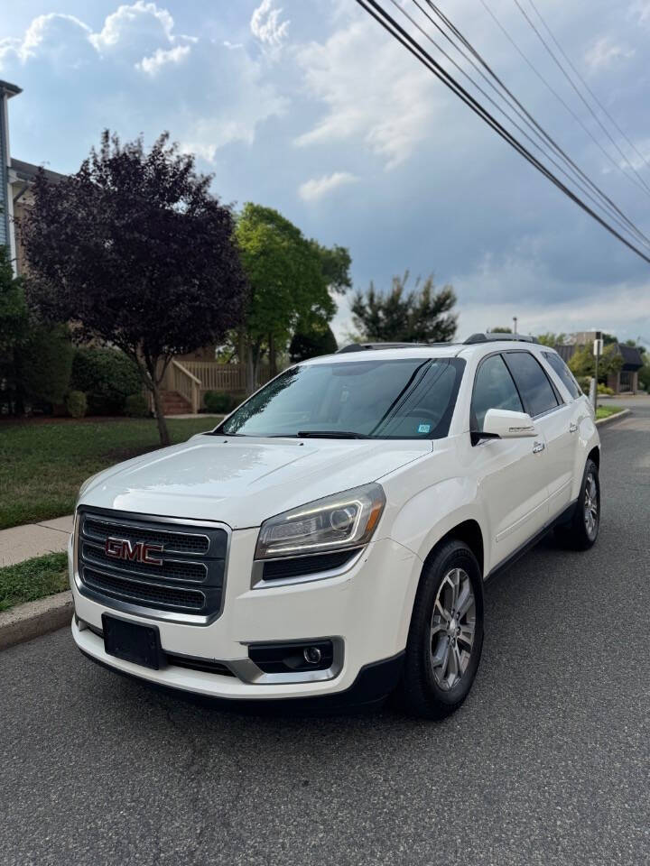 2014 GMC Acadia SLT2's photo
