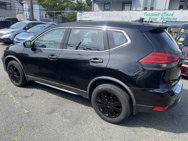 2017 Nissan Rogue S