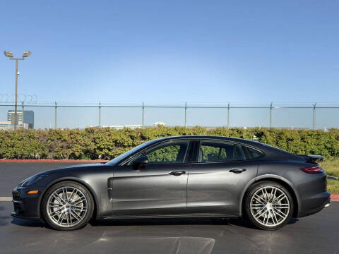 2019 Porsche Panamera