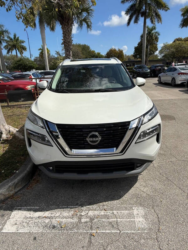 2021 Nissan Rogue SL
