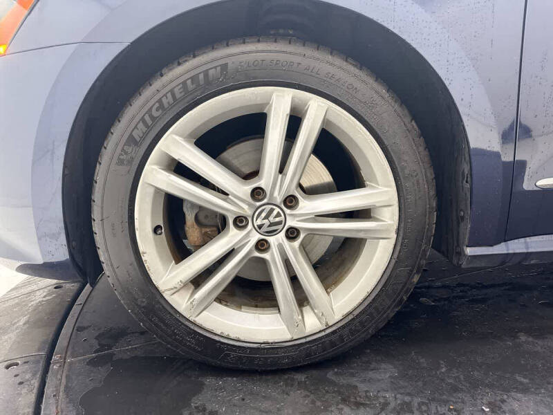 2014 Volkswagen Passat