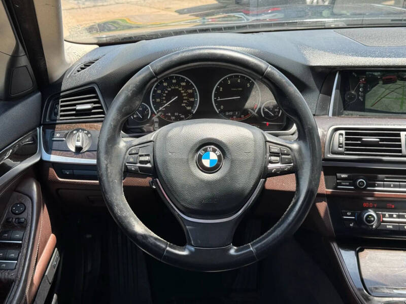 2014 BMW 5 Series 528i