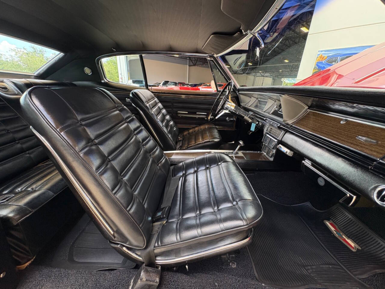 1966 Chevrolet Caprice 32