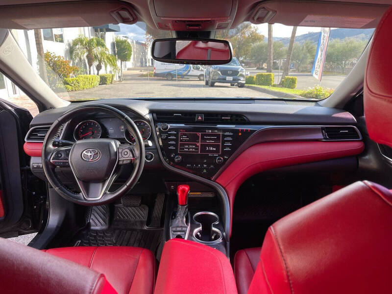 2019 Toyota Camry XSE