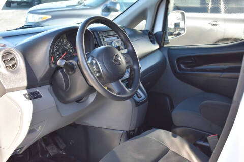 2017 Nissan NV200 SV