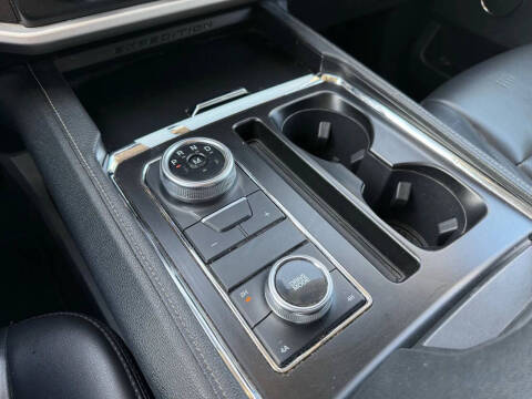 2022 Ford Expedition MAX XLT