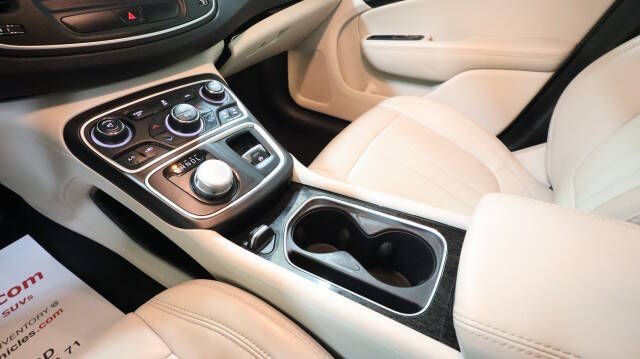 2015 Chrysler 200 C