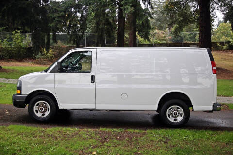 2018 GMC Savana 2500