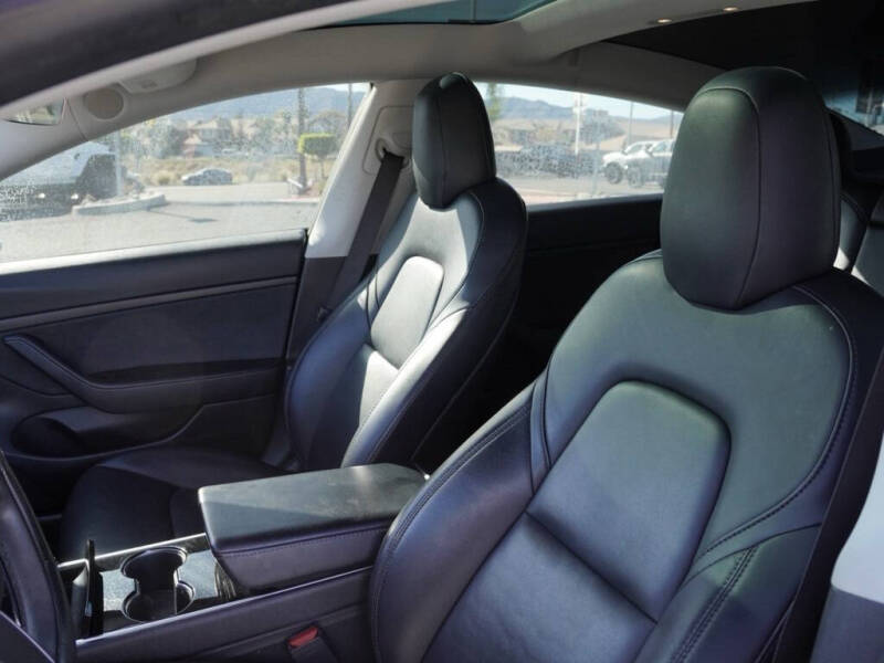 2020 Tesla Model 3 Standard Range Plus