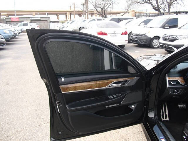 2017 BMW 7 Series 750i