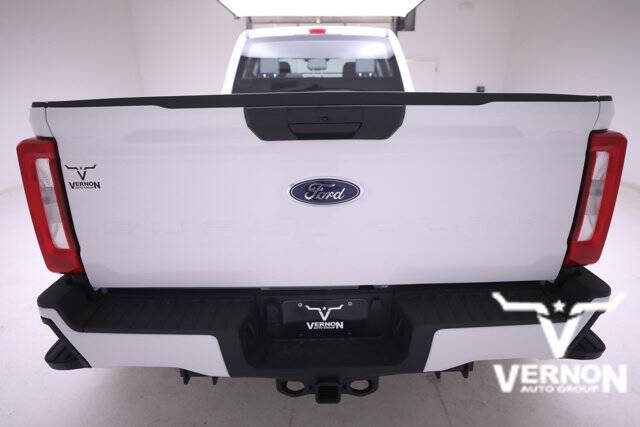 2026 Ford F-350 Super Duty XL