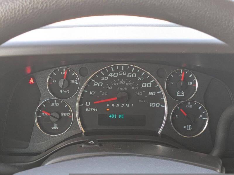 2024 Chevrolet Express 2500