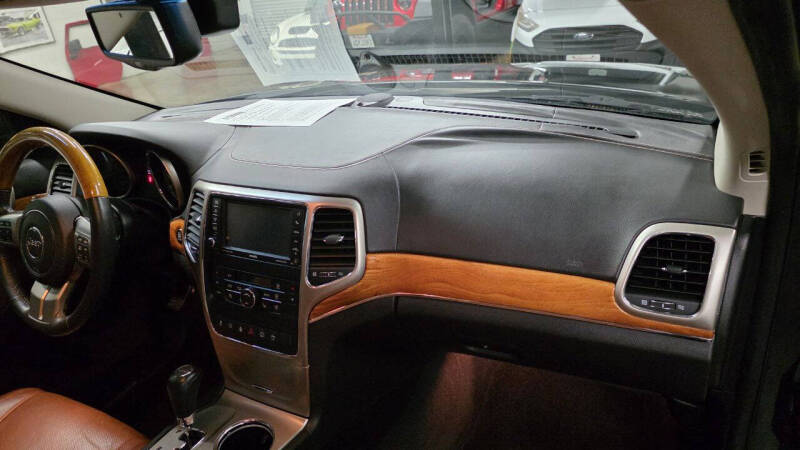 2013 Jeep Grand Cherokee Overland Summit