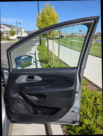2019 Chrysler Pacifica Touring Plus
