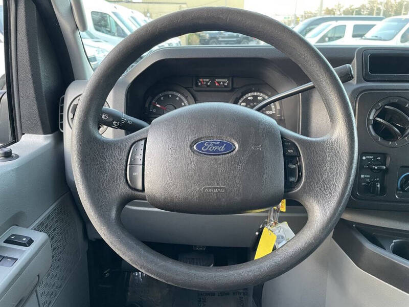 2011 Ford E-Series