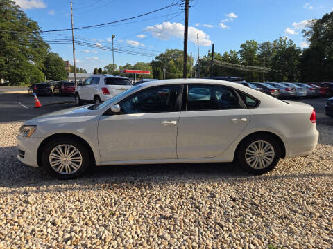 2014 Volkswagen Passat 1.8T S PZEV
