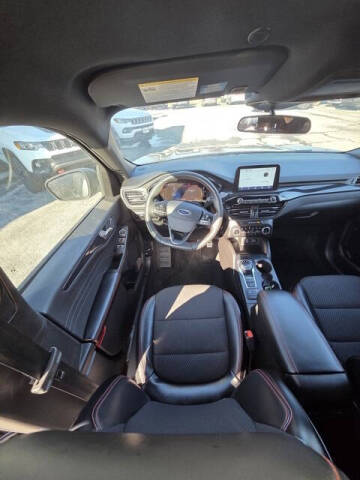 2024 Ford Escape ST-Line