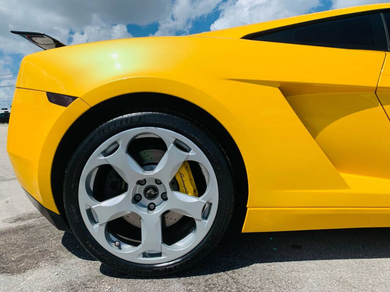 2004 Lamborghini Gallardo