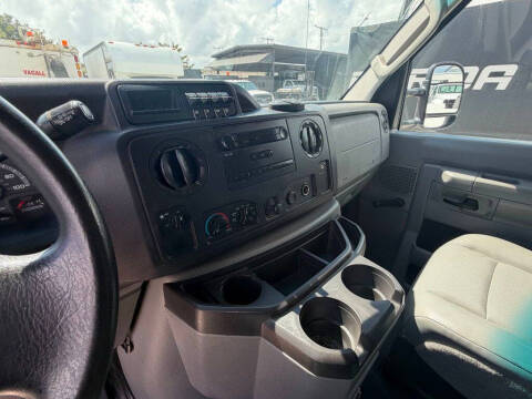 2012 Ford E-Series