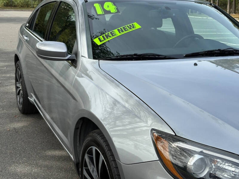2014 Chrysler 200 Touring