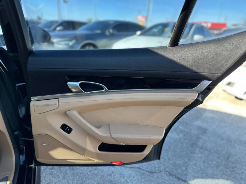 2015 Porsche Panamera