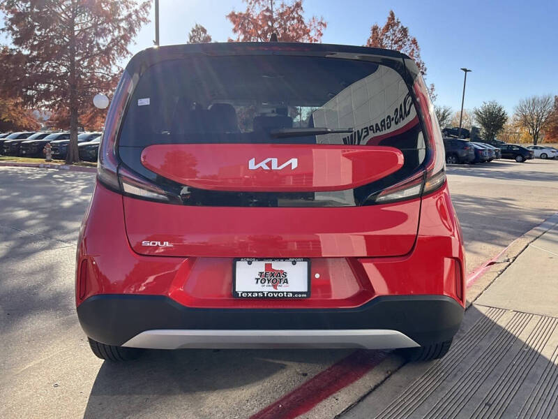 2025 Kia Soul LX