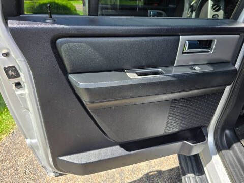 2017 Ford Expedition EL XLT