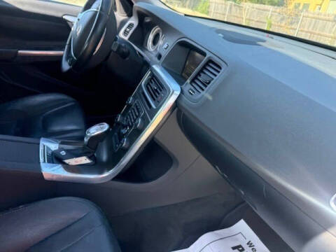 2013 Volvo S60 T5 Platinum