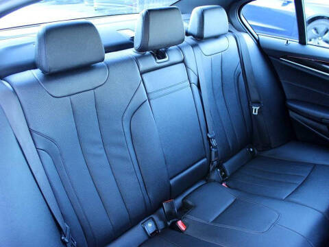 2022 BMW 5 Series 530i