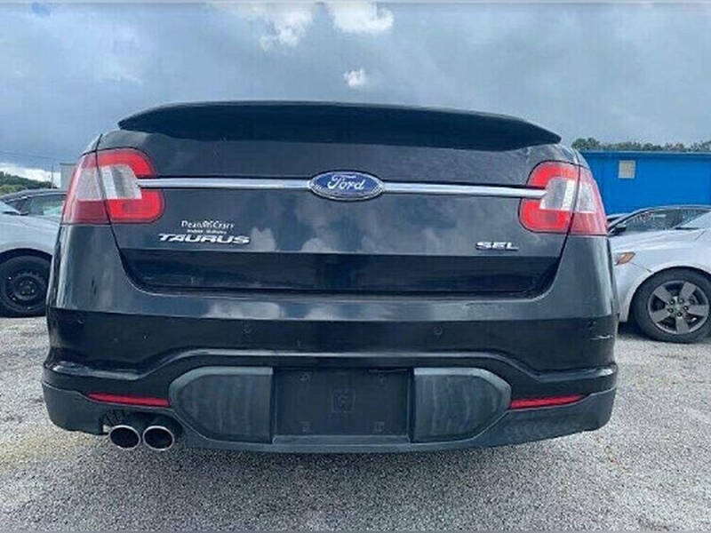 2011 Ford Taurus SEL