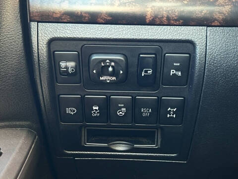 2013 Toyota Land Cruiser