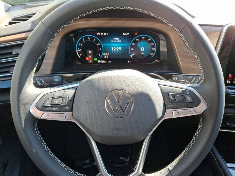 2025 Volkswagen Atlas SE 4Motion