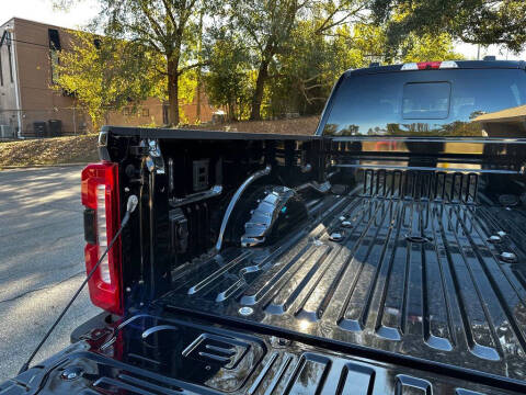 2025 Ford F-350 Super Duty Lariat