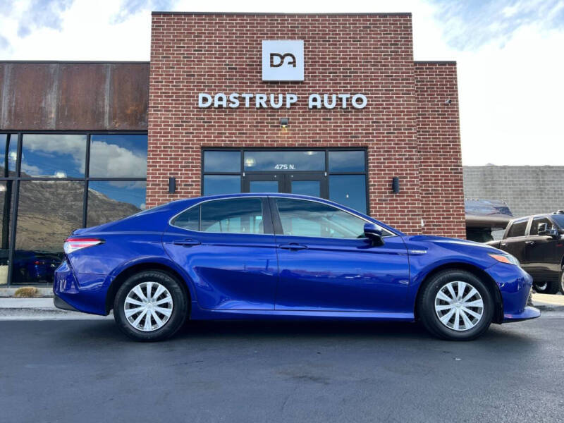 2018 Toyota Camry Hybrid LE