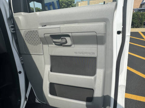 2014 Ford E-Series E-150