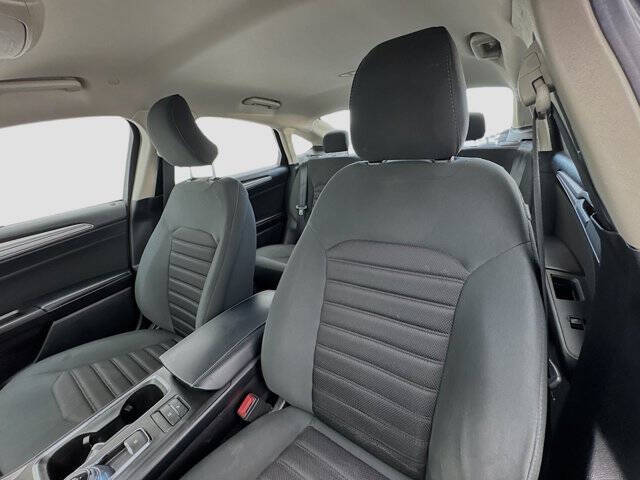 2019 Ford Fusion Hybrid SE