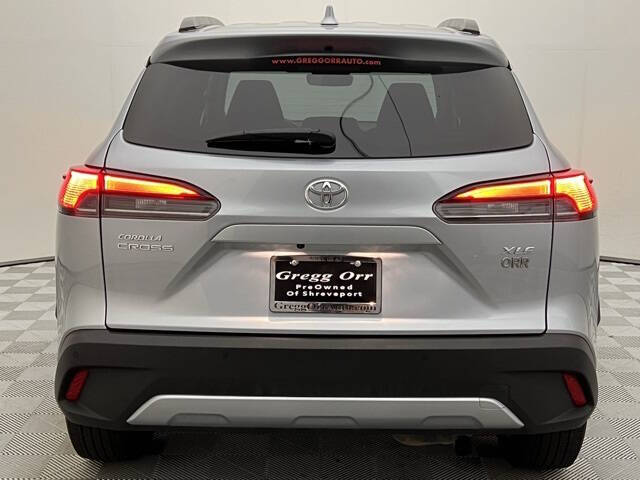 2023 Toyota Corolla Cross XLE