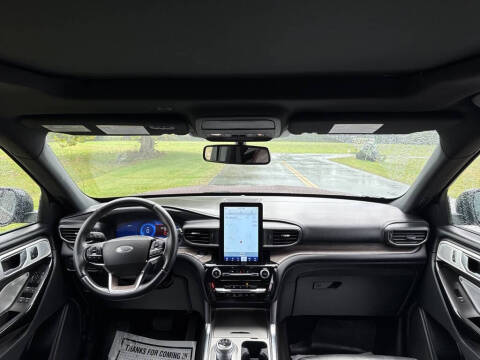 2022 Ford Explorer Platinum