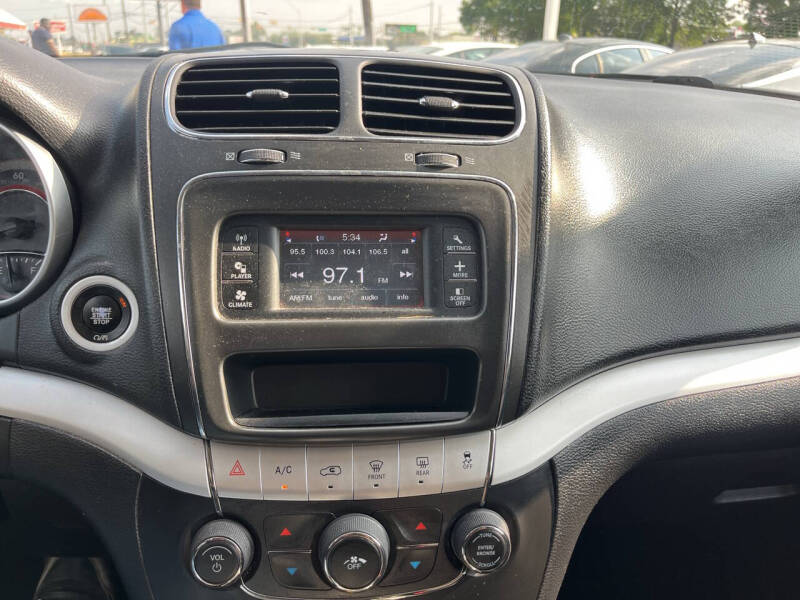 2019 Dodge Journey SE
