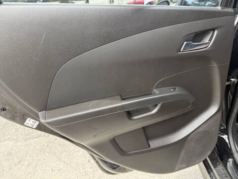 2017 Chevrolet Sonic LT Auto