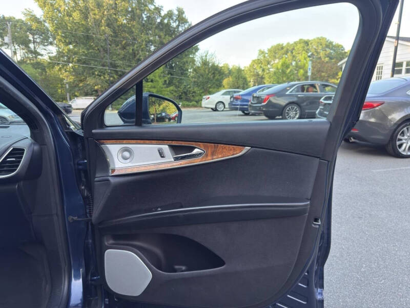 2017 Lincoln MKX Reserve