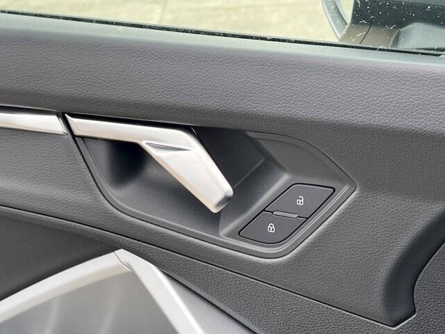 2025 Audi Q3 quattro S line Premium 45 TFSI