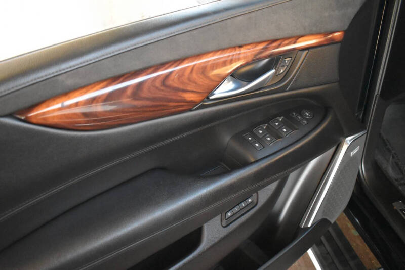 2015 Cadillac Escalade Premium