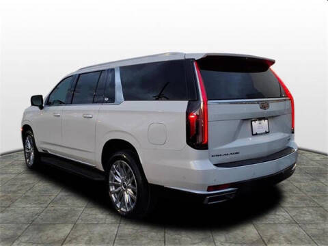 2023 Cadillac Escalade ESV Premium Luxury