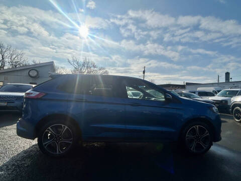 2019 Ford Edge ST