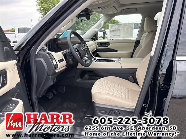 2025 Nissan Armada Platinum