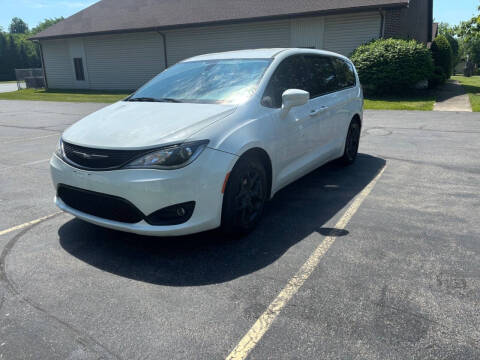 2018 Chrysler Pacifica Touring Plus